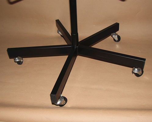Màu đen Chiều cao 1850mm Giá trưng bày siêu thị, Giá để mũ bảo hiểm an toàn